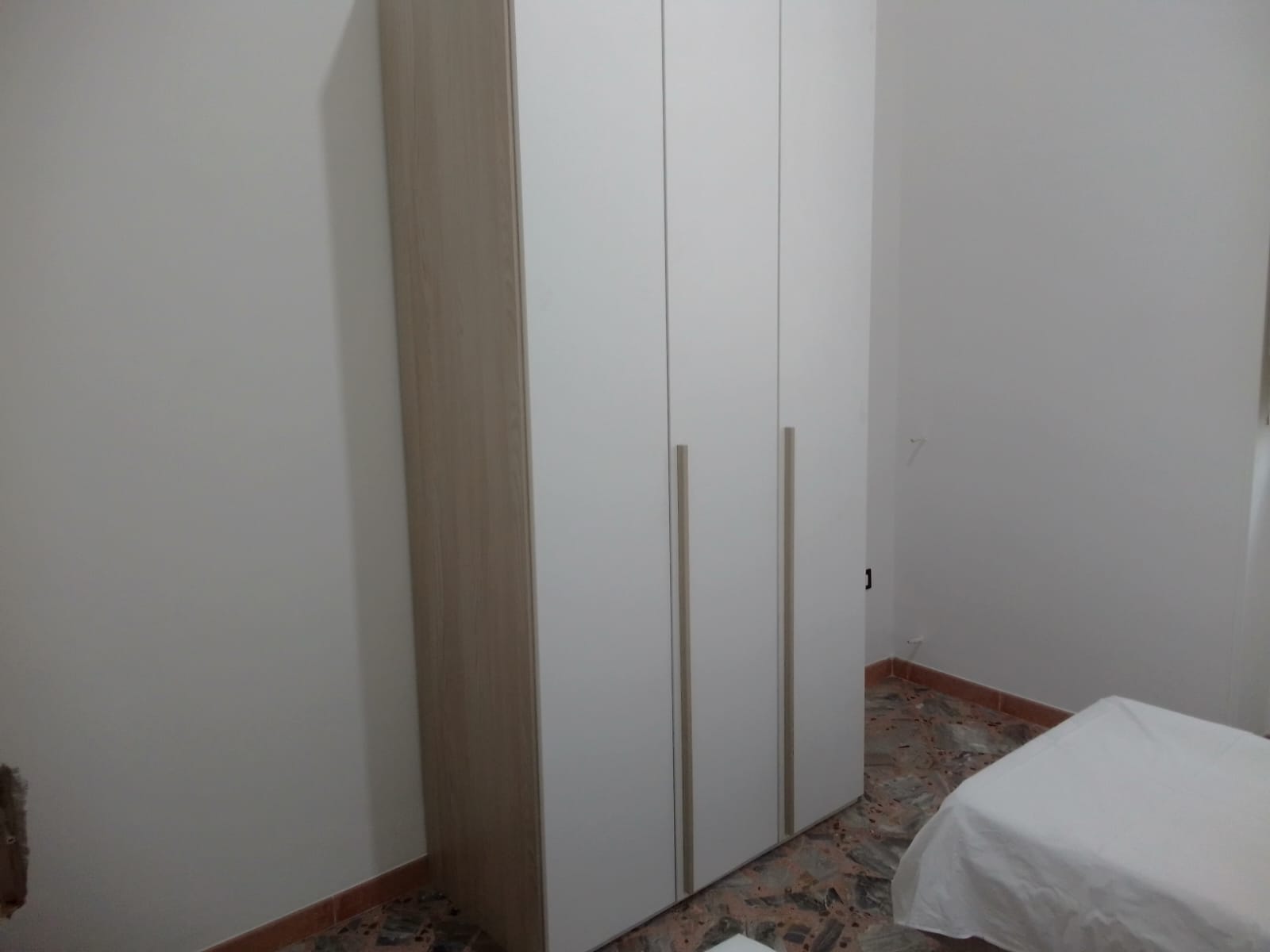 Parini · Camera e armadio